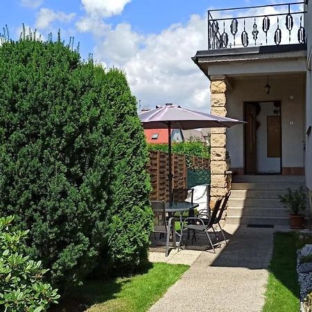 Apartman Milena Jičín エクステリア 写真