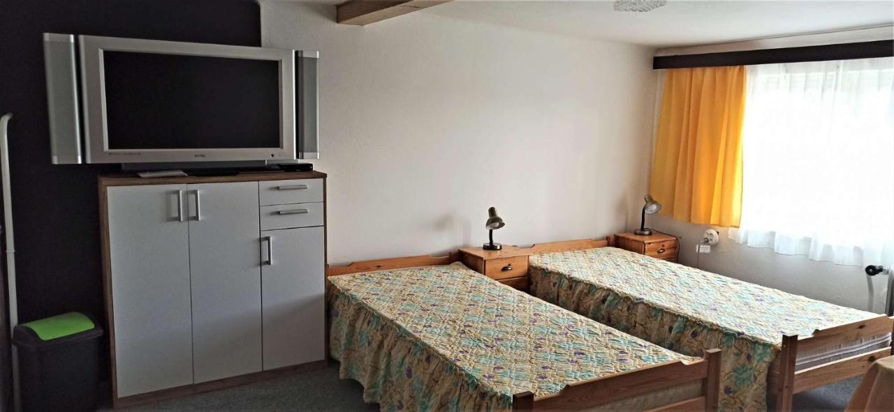 Apartman Milena Jičín エクステリア 写真